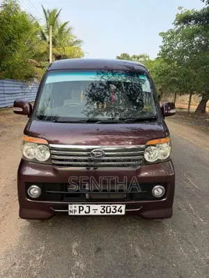 Daihatsu Hijet 2015 Van (Used)