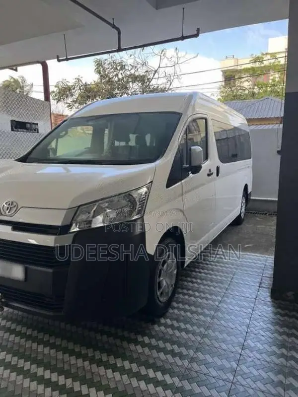 Toyota HIACE 2025 Van (Used)
