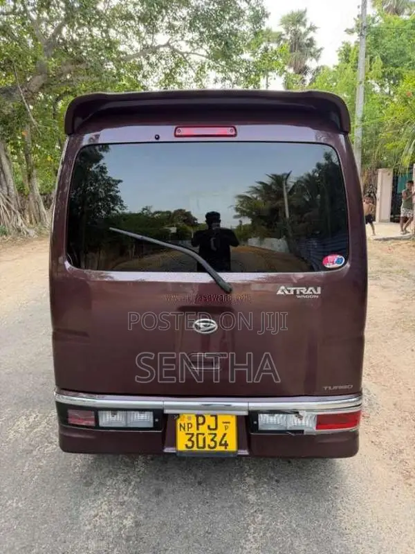 Daihatsu Hijet 2015 Van (Used)