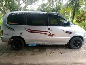 Nissan Serena Vx 1995 Van (Used)