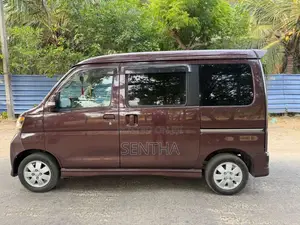 Daihatsu Hijet 2015 Van (Used)