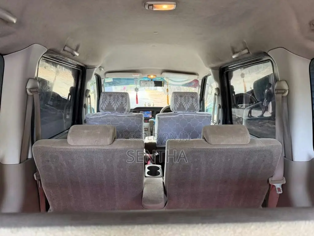 Daihatsu Hijet 2015 Van (Used)
