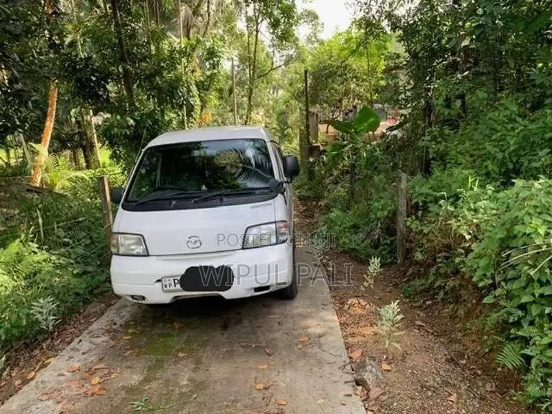 Mazda Bongo 2006 Van (Used)