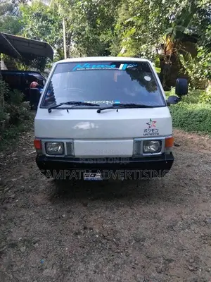 Nissan Vanette 1984 Van (Used)