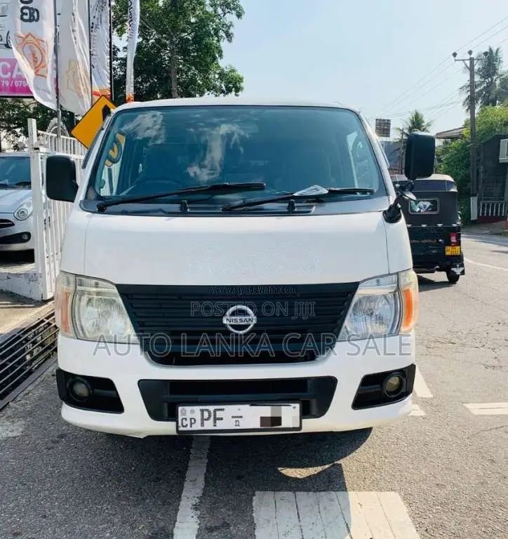 Nissan Caravan E25 2009 Van (Used)