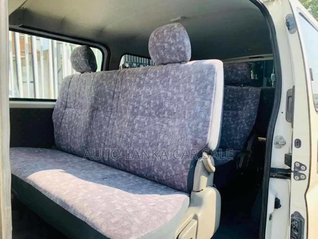 Nissan Caravan E25 2009 Van (Used)