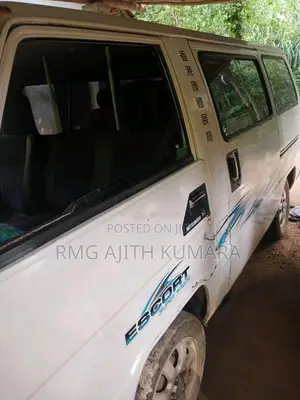 Mitsubishi Delica 1980 Van (Used)