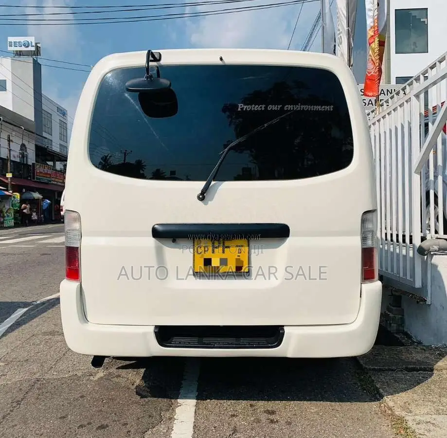 Nissan Caravan E25 2009 Van (Used)