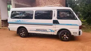 Mazda Brawny 1992 Van (Used)