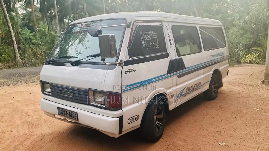 Mazda Brawny 1992 Van (Used)