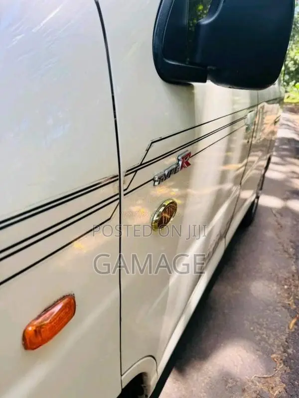 Daihatsu Hijet 2005 Van (Used)