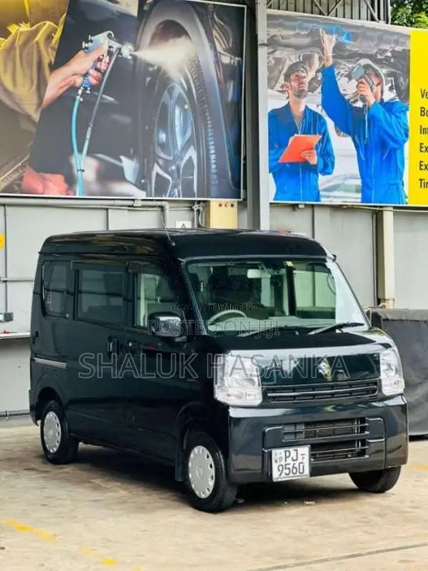Suzuki Every 2017 Van (Used)