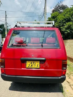 Mitsubishi L300 1984 Van (Used)