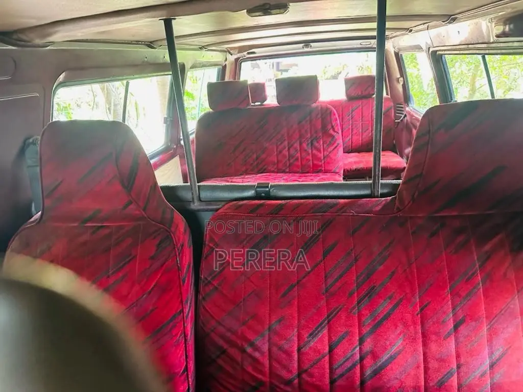 Mitsubishi L300 1984 Van (Used)