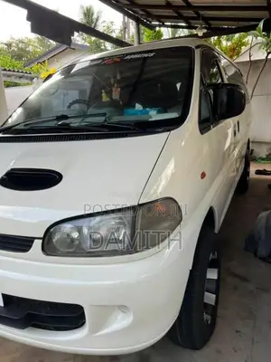 Mitsubishi SpaceL400 1996 Van (Used)