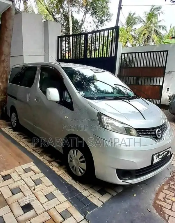 Nissan NV200 2020 Van (Used)