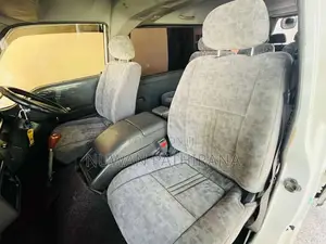 Nissan Caravan 1998 Van (Used)