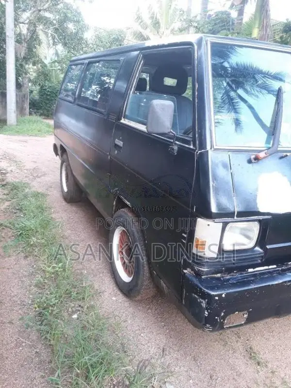 Mitsubishi Delica 1980 Van (Used)