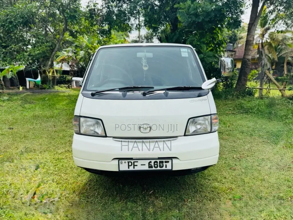 Mazda Bongo 2006 Van (Used)