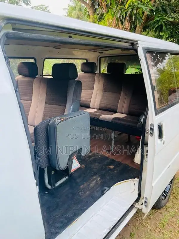 Mitsubishi Delica 1986 Van (Used)