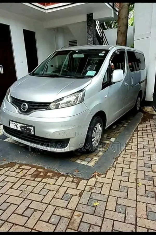 Nissan NV200 2020 Van (Used)