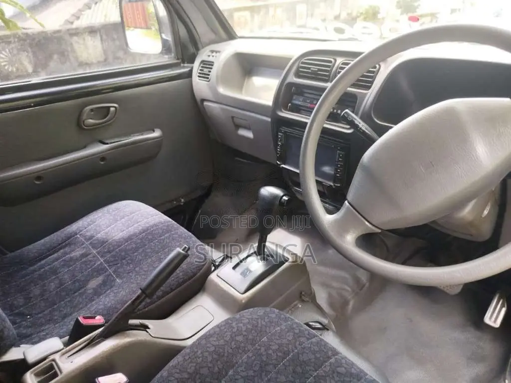 Suzuki Every 2000 Van (Used)