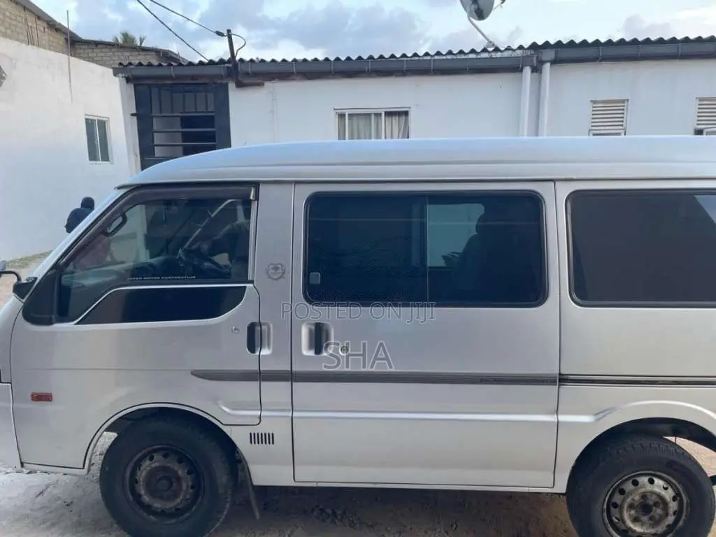 Nissan Vanette 2007 Van (Used)