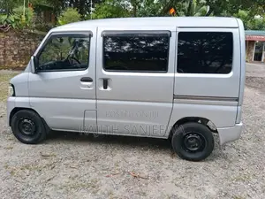Nissan Clipper 2013 Van (Used)