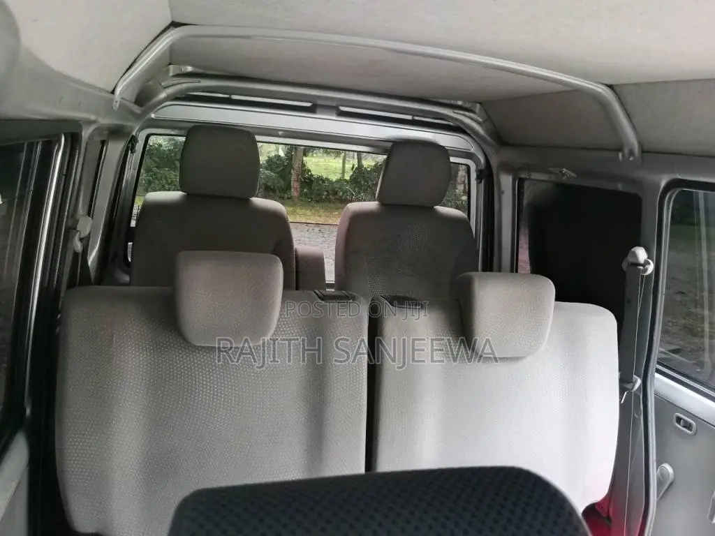 Nissan Clipper 2013 Van (Used)