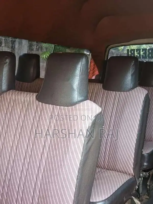 Nissan Caravan VRGE 1981 Van (Used)