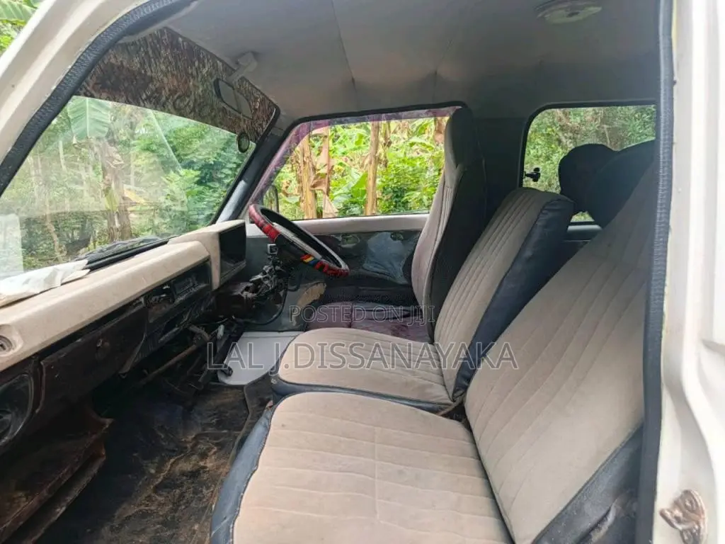 Toyota Lh30 1980 Van (Used)