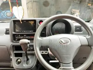 Daihatsu Hijet 2014 Van (Used)