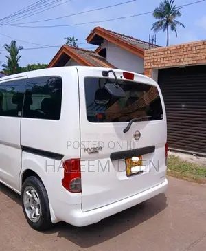 Nissan Nv200 2009 Van (Used)