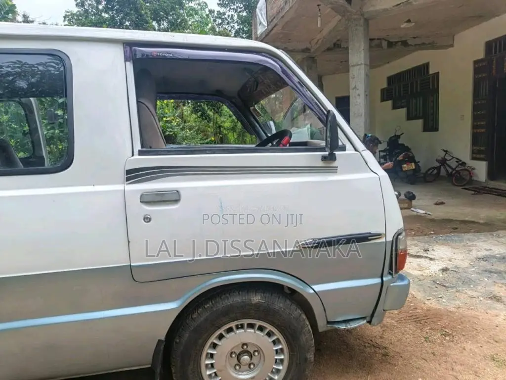 Toyota Lh30 1980 Van (Used)