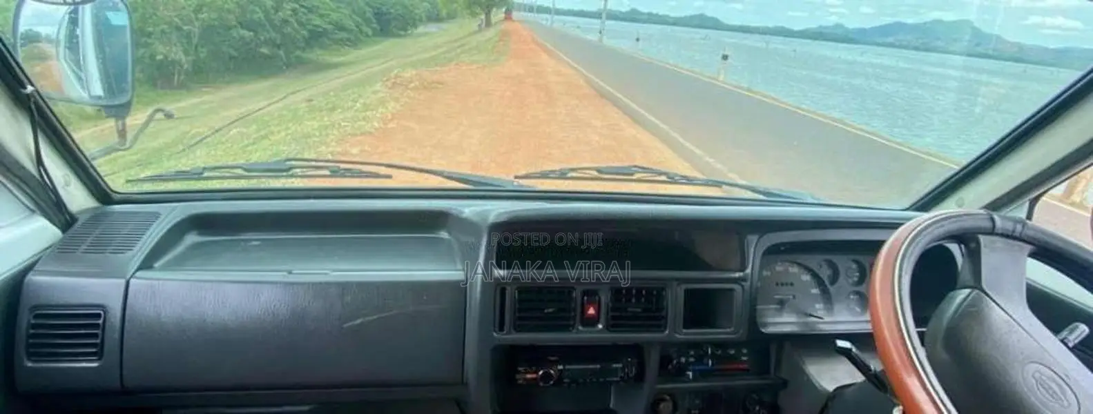 Nissan Vanette 1998 Van (Used)