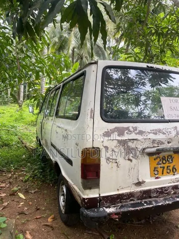 Nissan Cherry Vanette 1983 Van (Used)