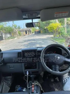 Nissan Clipper 2013 Van (Used)