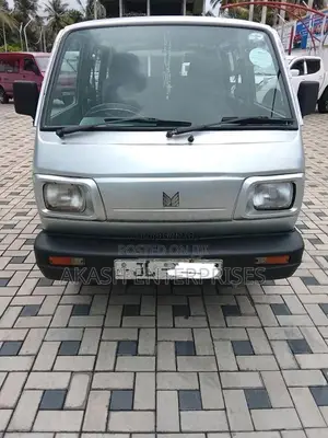 Suzuki Omni 2004 Van (Used)