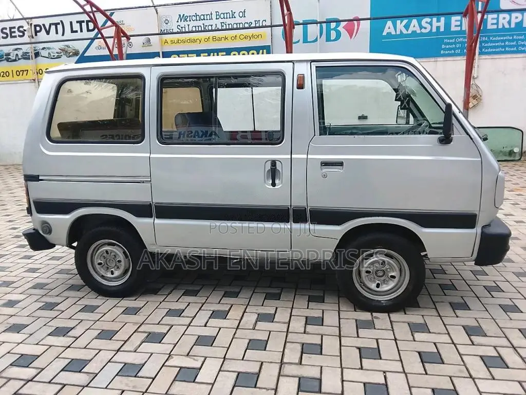 Suzuki Omni 2004 Van (Used)