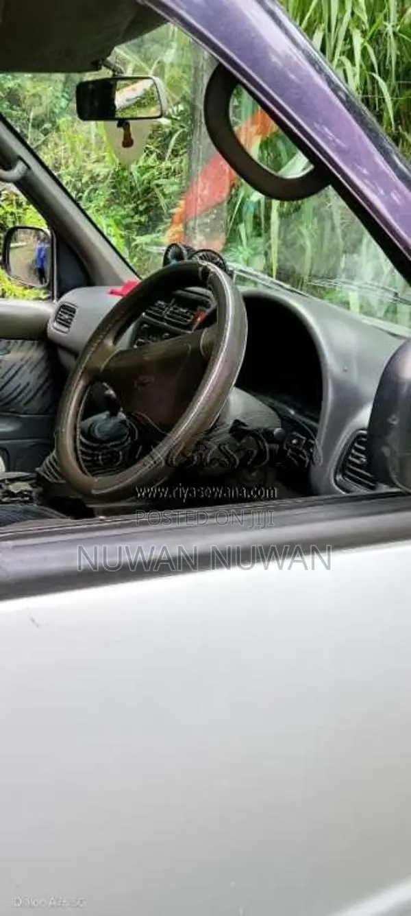 Nissan Serena 1996 Van (Used)