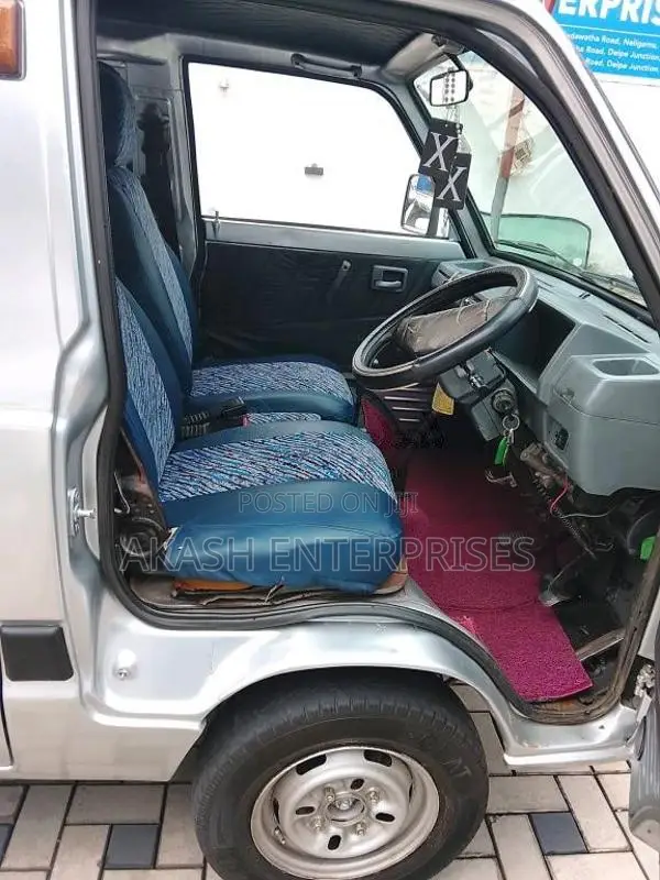 Suzuki Omni 2004 Van (Used)