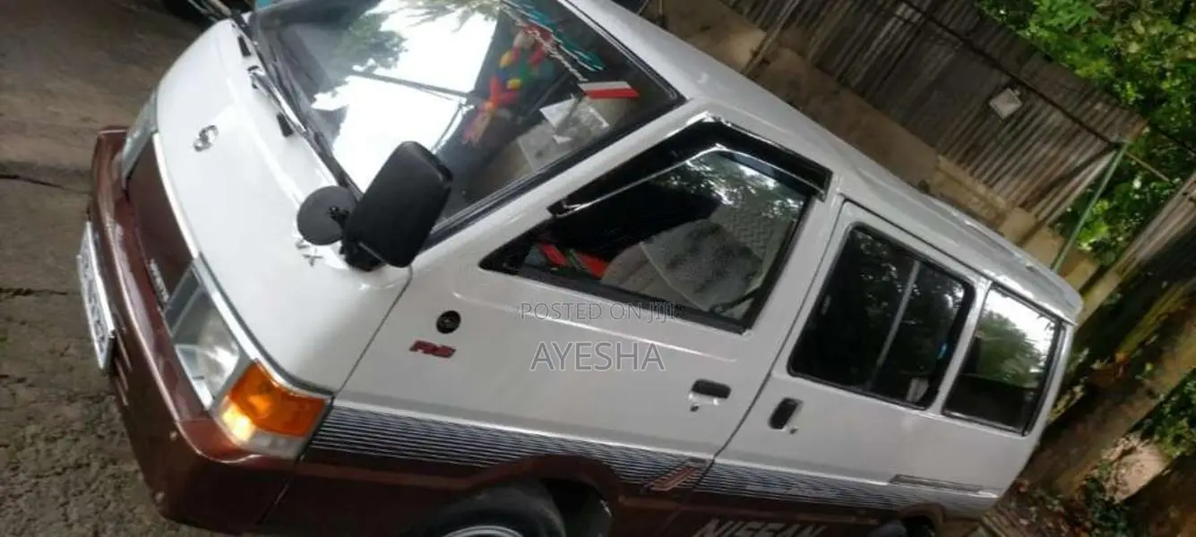 Nissan Vanette 1987 Van (Used)
