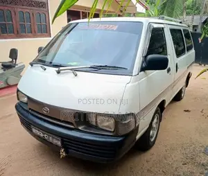 Toyota TownAce Lotto 1995 Van (Used)