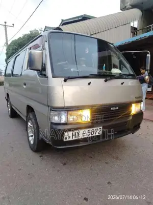 Nissan Caravan 1999 Van (Used)
