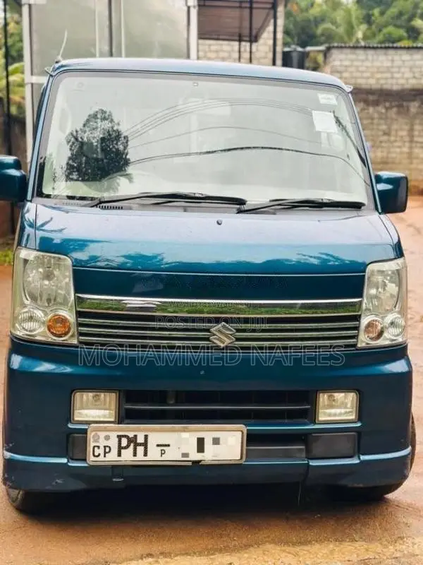 Suzuki Every Wagon 2013 Van (Used)