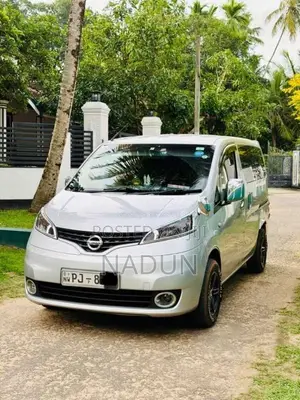 Nissan NV200 2016 Van (Used)