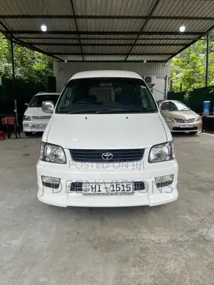 Toyota Noah 1999 Van (Used)