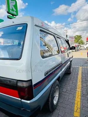 Toyota TownAce 1986 Van (Used)