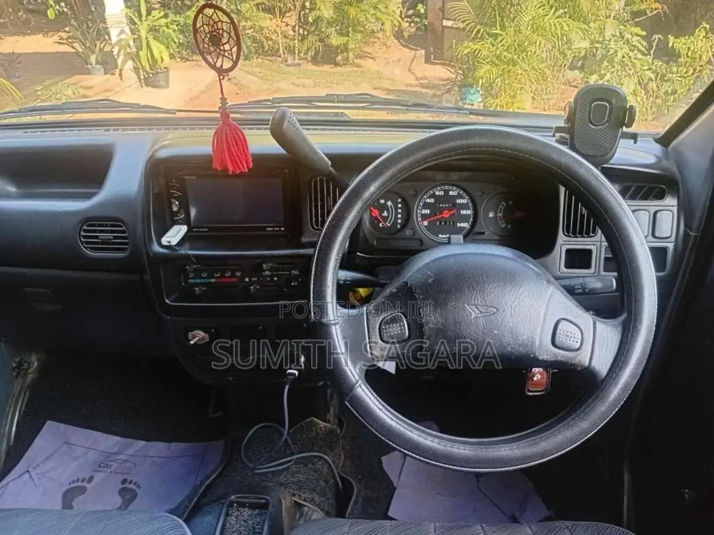 Daihatsu Hijet 1999 Van (Used)