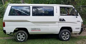 Mitsubishi Delica L300 1980 Van (Used)
